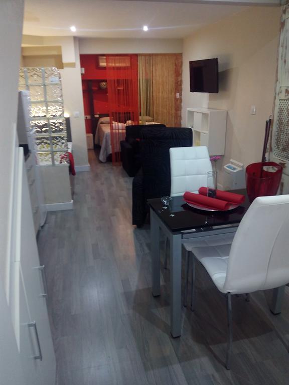 Loft "Coqueto" Rojo Apartamento Ubrique Exterior foto